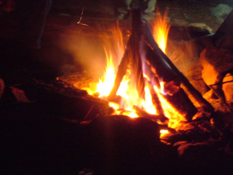 anothercampfireshot.jpg